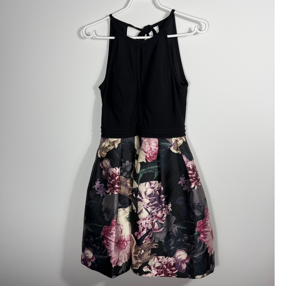 AQUA Bloomingdale's Black Floral Halter Fit & Flare Party Cocktail Dress Size 6